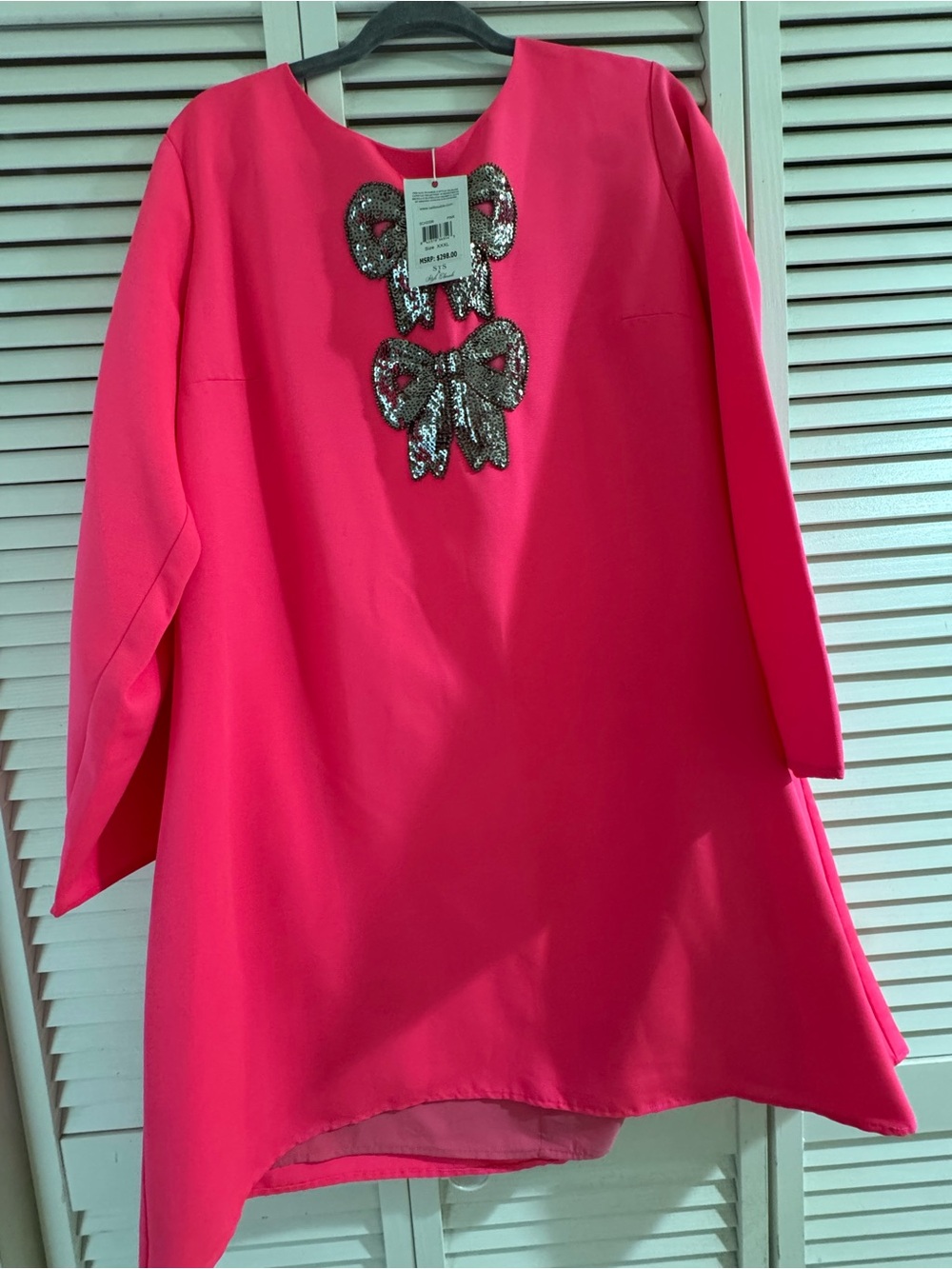Tuckernuck & Sail to Sable Hot Pink Embellished Bow Shift Dress - Picture 5 of 7